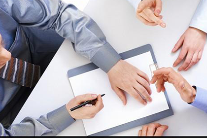 欠款诉讼导致工资被冻结，应对策略有哪些？